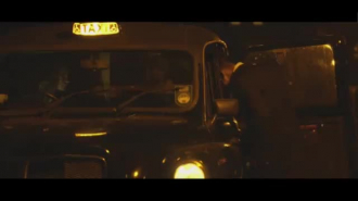 أنثى ضابط سيارة أجرة وهمية تاكسي اليورو الملاعين أحمر الشعر الساخن