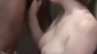 الطالبة صرخات من الجنس عبر الهاتف أثناء الحصول على مارس الجنس الشرجي